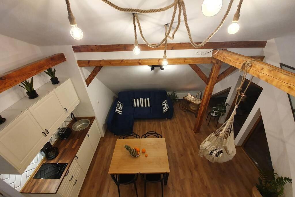 ヴィエリチカKoci Dom Loftアパートメント エクステリア 写真